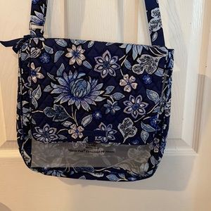 Vera Bradley crossbody mail bag